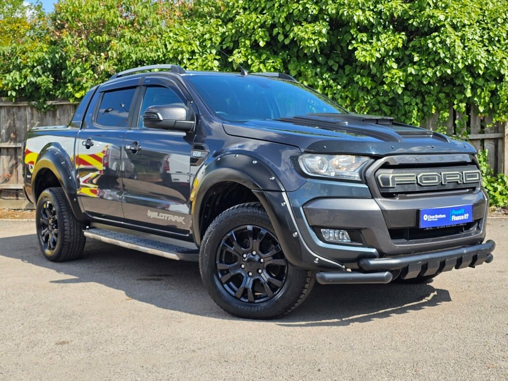 Ford Ranger Ranger Limited Edition 4X4 Double Cab Tdci Black #54