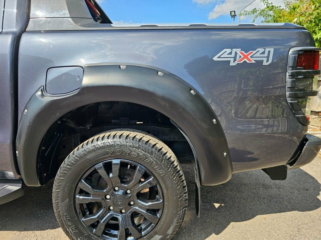 Ford Ranger Ranger Limited Edition 4X4 Double Cab Tdci Black #48