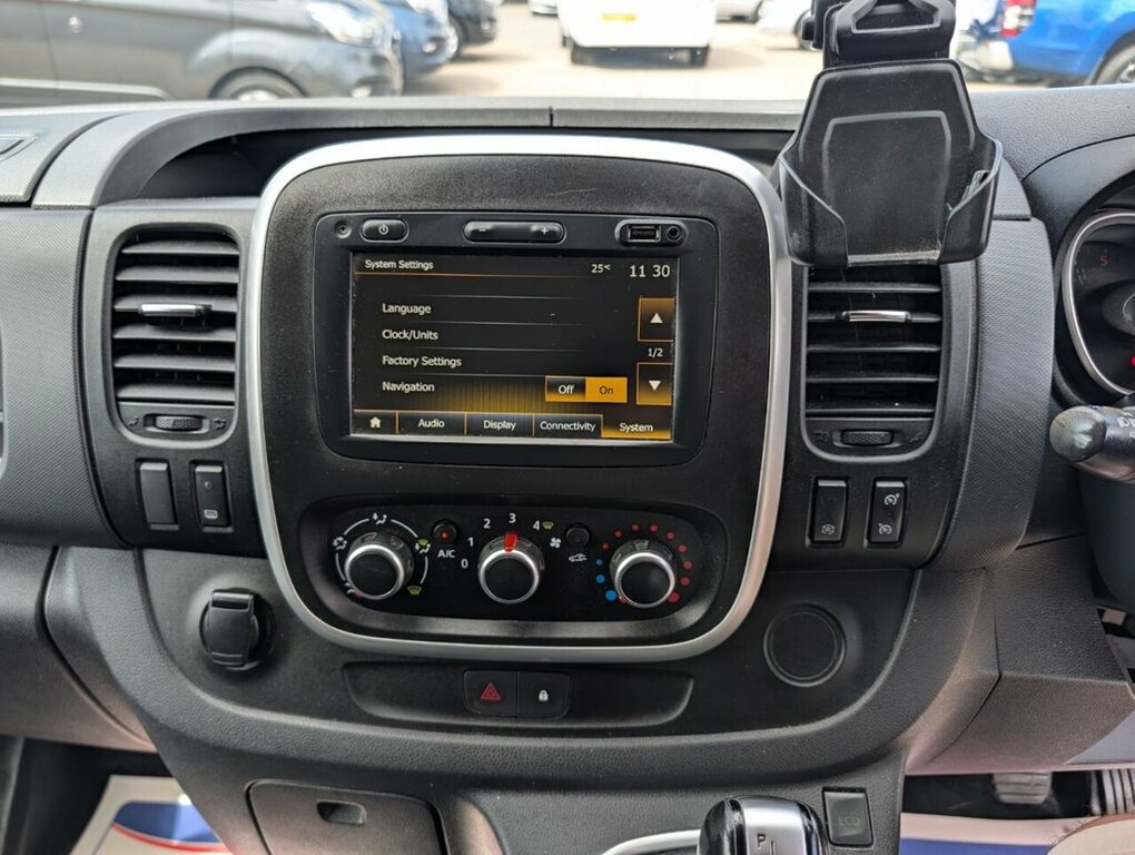 Renault Trafic Sh30 Business Plus Energy Dci White #23