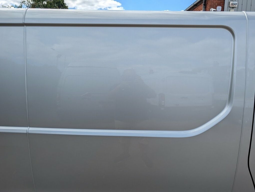 Renault Trafic Sh30 Business Plus Energy Dci White #30