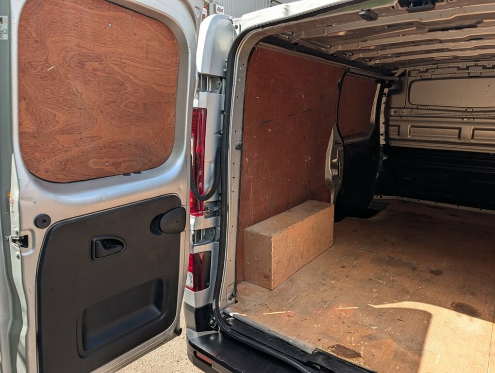 Renault Trafic Sh30 Business Plus Energy Dci White #49