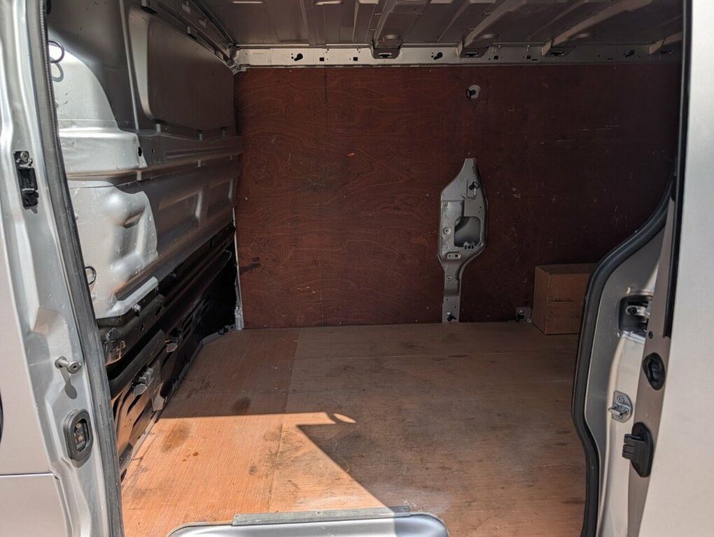 Renault Trafic Sh30 Business Plus Energy Dci White #45