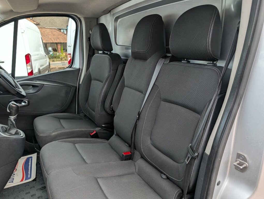 Renault Trafic Sh30 Business Plus Energy Dci White #15