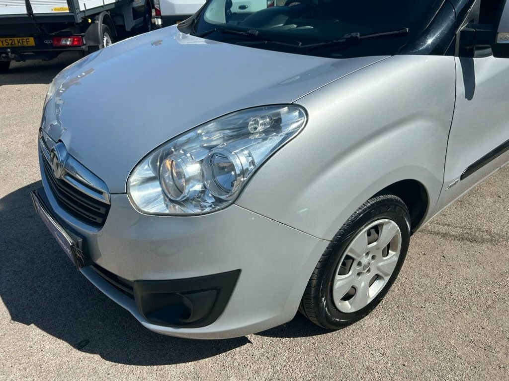 Vauxhall Combo Panel Van 1.6 Cdti 2300 16V Sportive Fwd L2 H1 S White #7