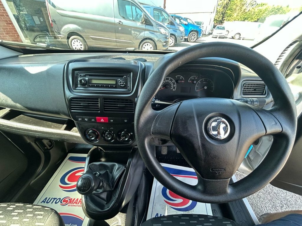 Vauxhall Combo Panel Van 1.6 Cdti 2300 16V Sportive Fwd L2 H1 S White #23
