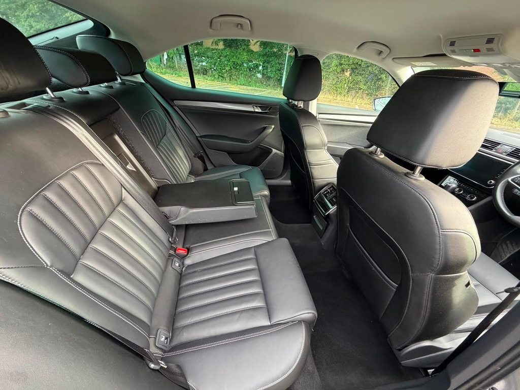 Skoda Superb Superb 2.0 Tsi 190 Laurin Klement Dsg Blue #26