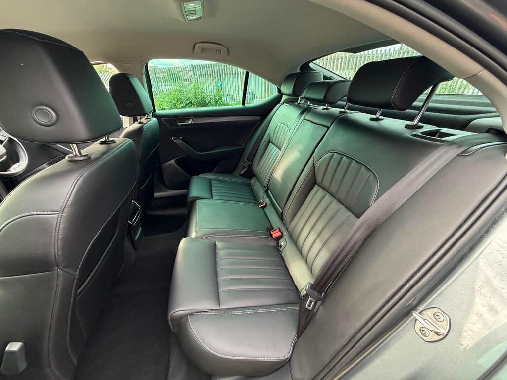 Skoda Superb Superb 2.0 Tsi 190 Laurin Klement Dsg Blue #31