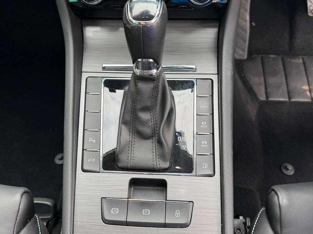 Skoda Superb Superb 2.0 Tsi 190 Laurin Klement Dsg Blue #21