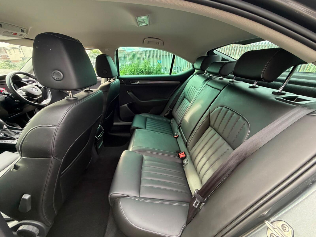 Skoda Superb Superb 2.0 Tsi 190 Laurin Klement Dsg Blue #32