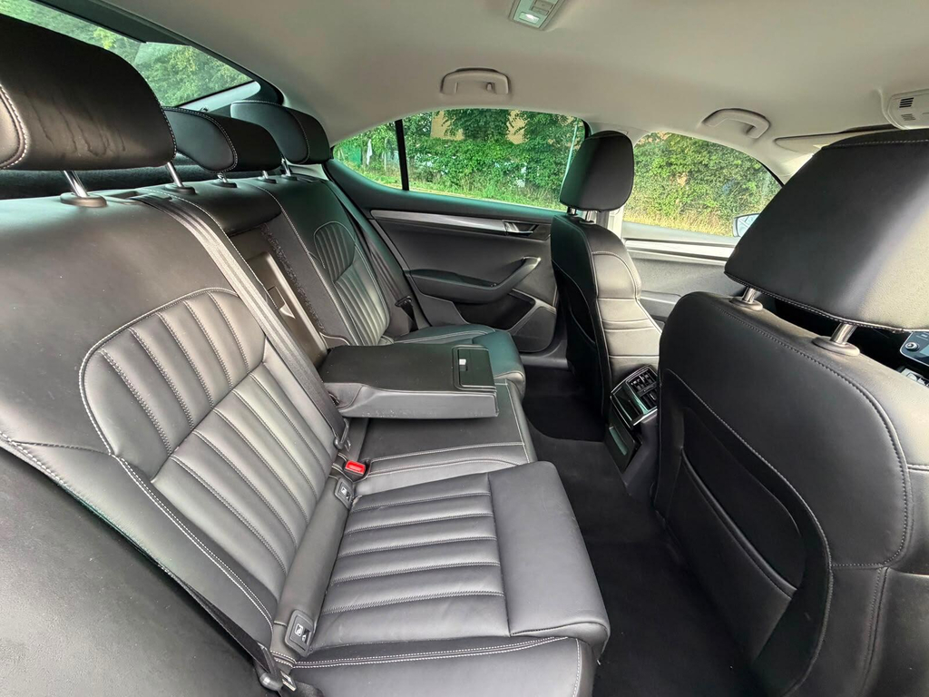 Skoda Superb Superb 2.0 Tsi 190 Laurin Klement Dsg Blue #27
