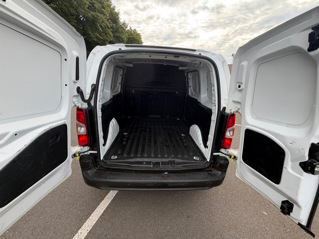 Toyota Proace City 1.5D 75 Active Van White #48