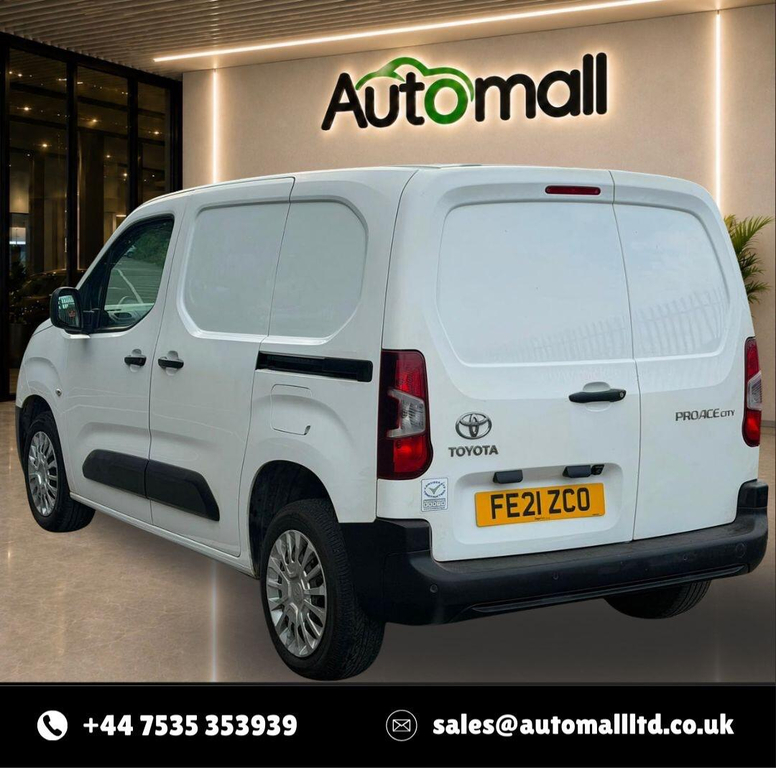 Toyota Proace City 1.5D 75 Active Van White #13