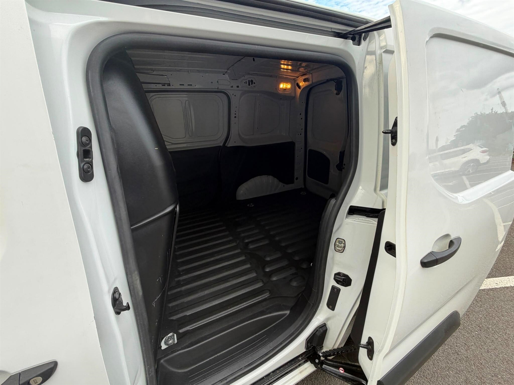 Toyota Proace City 1.5D 75 Active Van White #42