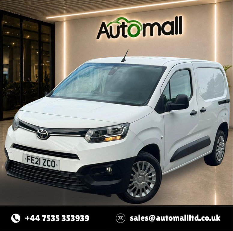 Toyota Proace City 1.5D 75 Active Van White #9