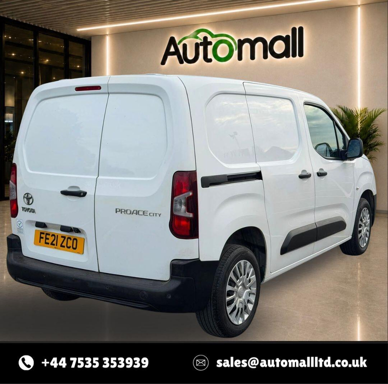 Toyota Proace City 1.5D 75 Active Van White #20