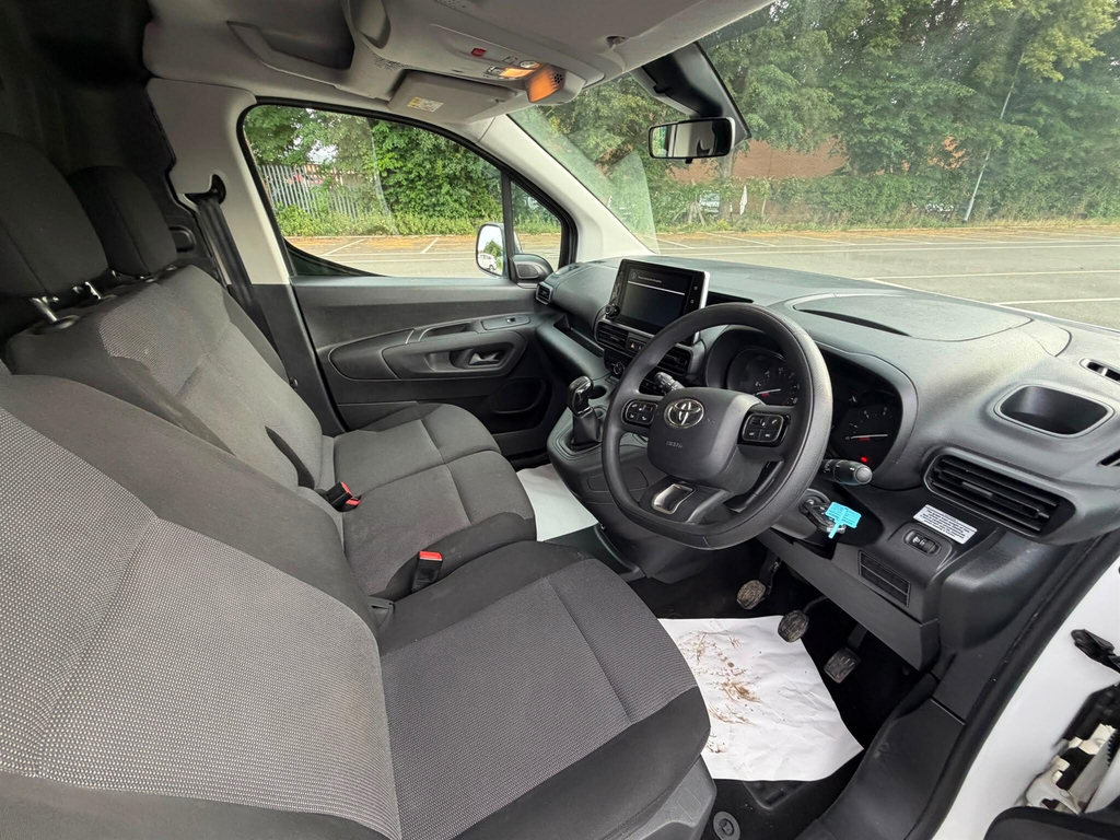 Toyota Proace City 1.5 City Bluehdi Icon Short Panel Van Swb Euro 6 White #3