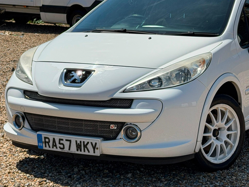 Peugeot 207 Hatchback 1.4 Vti Sport 200808 Black #10
