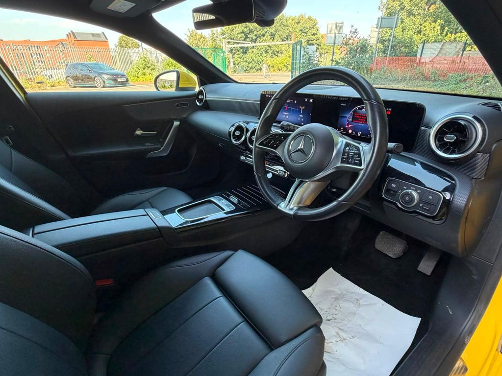 Mercedes-Benz A Class 1.3 H Mhev Sport Executive 7G-dct Euro 6 Ss 5 Yellow #3