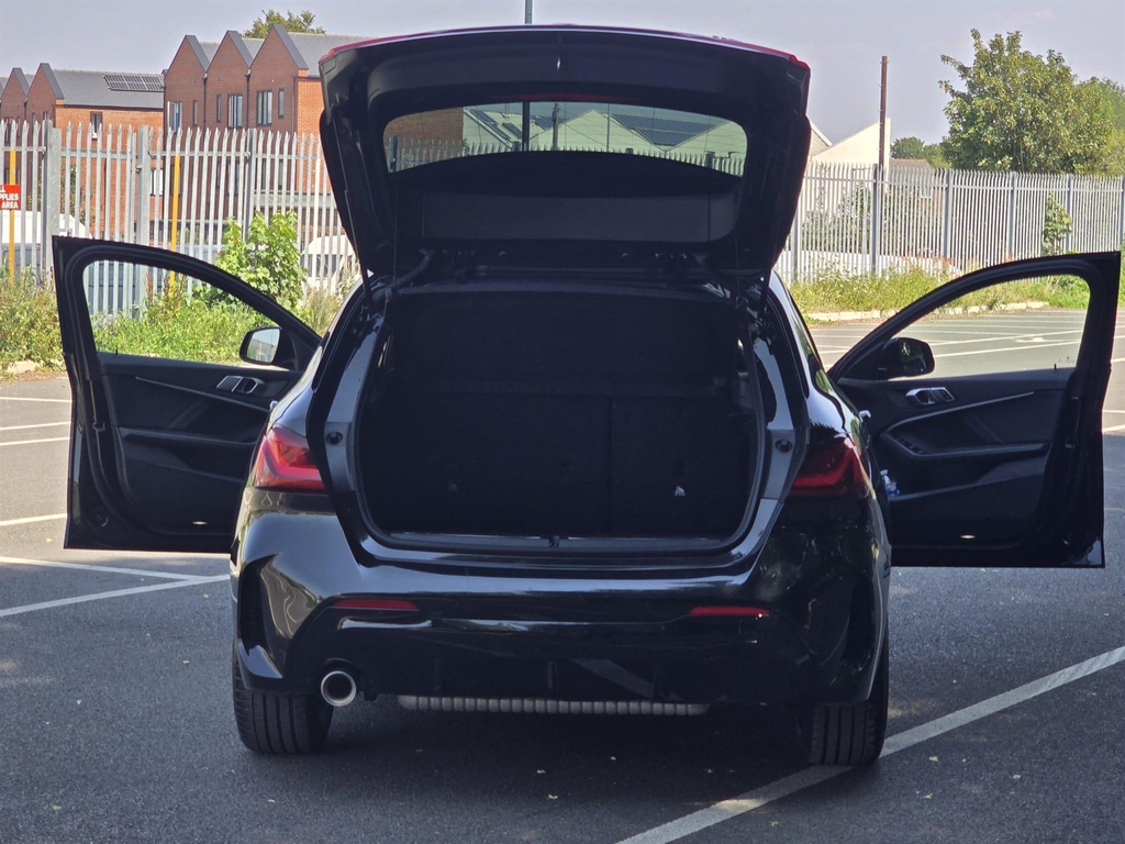 BMW 1 Series 1.5 118I M Sport Hatchback Dct Euro 6 White #56