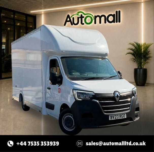 Renault Master Luton Low Loader 