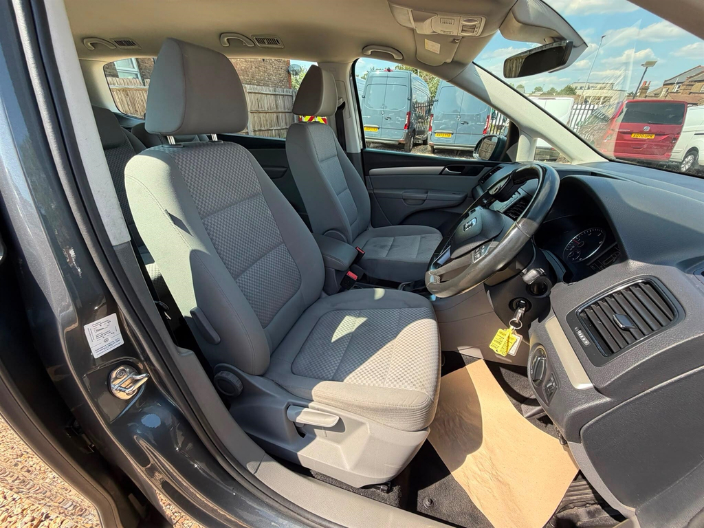 Seat Alhambra Red #21