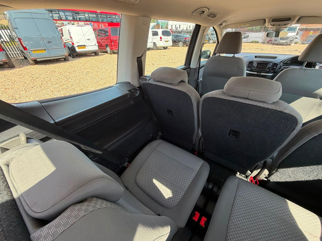 Seat Alhambra Red #24