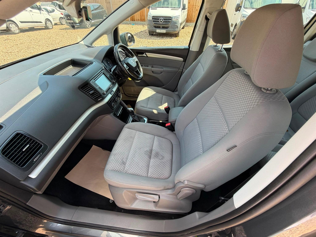 Seat Alhambra Red #65