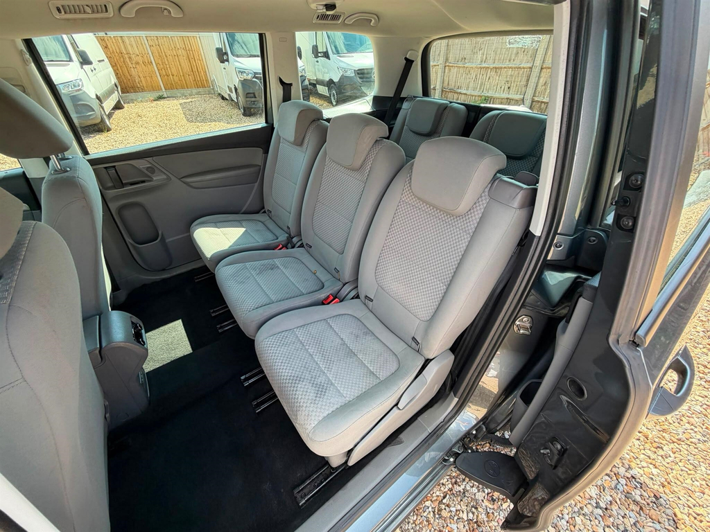 Seat Alhambra Red #26