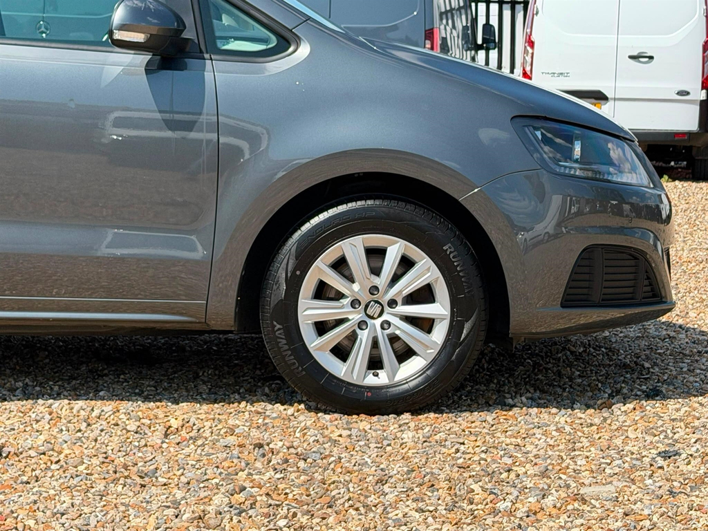 Seat Alhambra Red #43