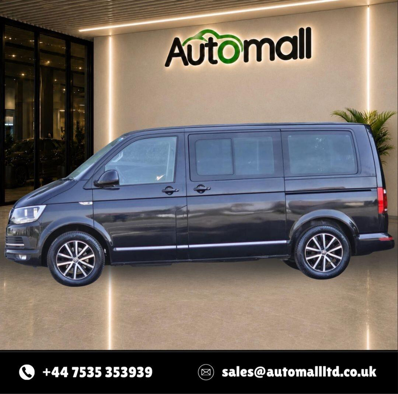 Volkswagen Caravelle 2.0 Tdi Bluemotion Tech Executive Dsg Euro 6 Ss CX18LAO Black #2