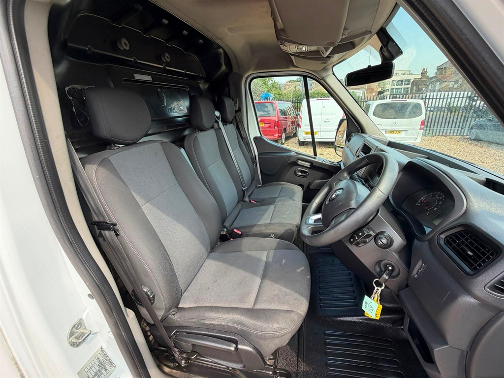 Renault Master White White #3