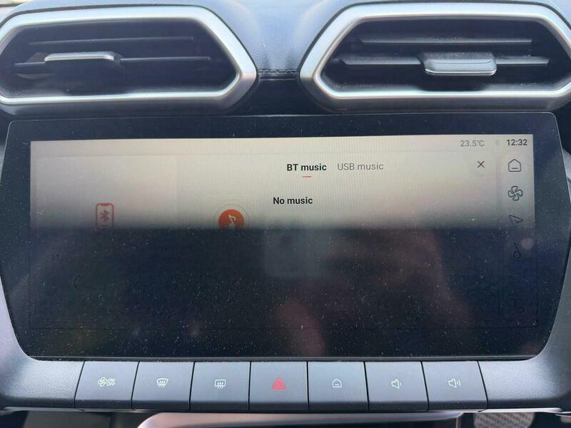 MG ZS 1.5 Hybrid Trophy Black #55