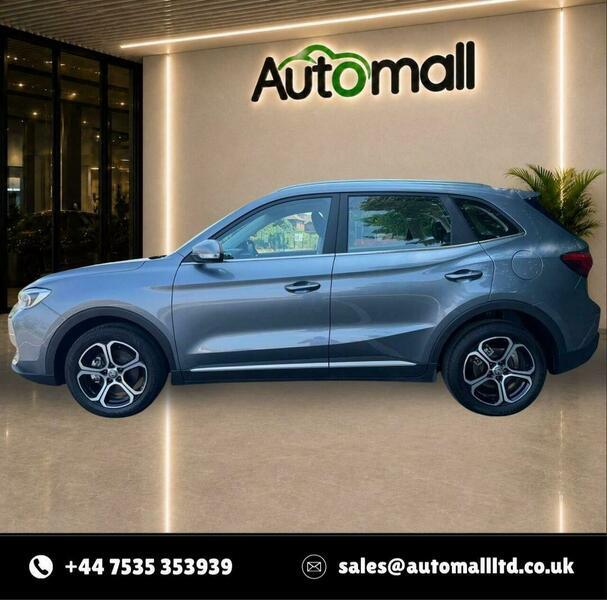 MG ZS 1.5 Hybrid Trophy Black #17