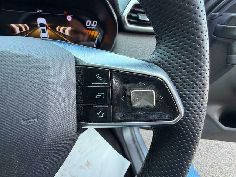 MG ZS 1.5 Hybrid Trophy Black #38