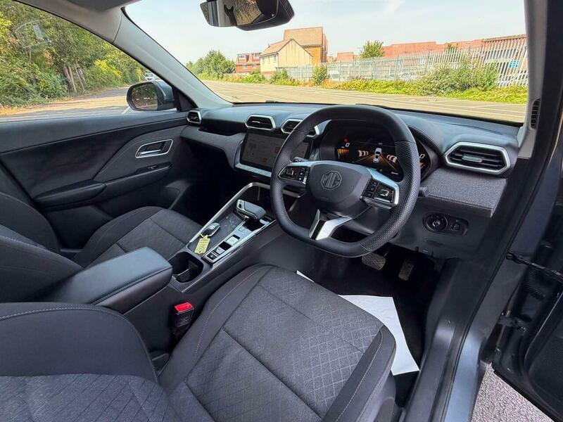 MG ZS 1.5 Hybrid Trophy Black #25