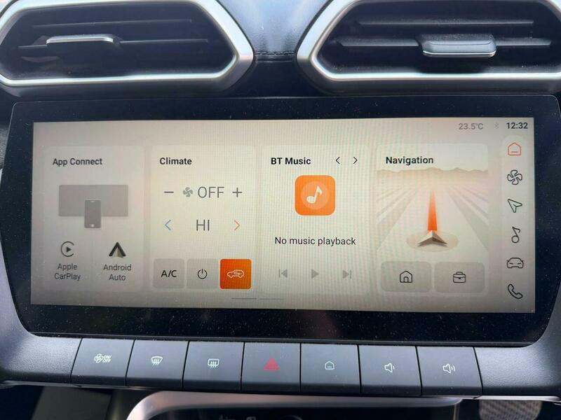 MG ZS 1.5 Hybrid Trophy Black #52