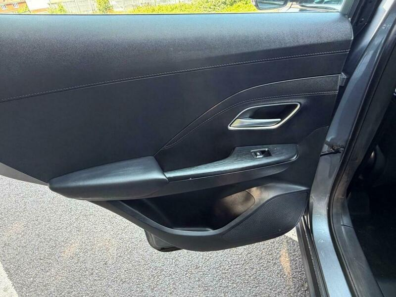MG ZS 1.5 Hybrid Trophy Black #43