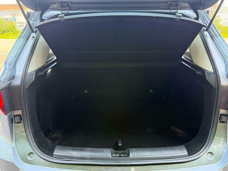 MG ZS 1.5 Hybrid Trophy Black #60