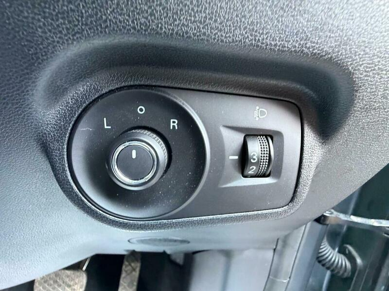 MG ZS 1.5 Hybrid Trophy Black #35