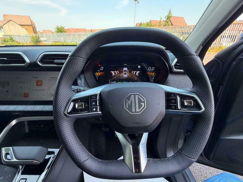 MG ZS 1.5 Hybrid Trophy Black #63