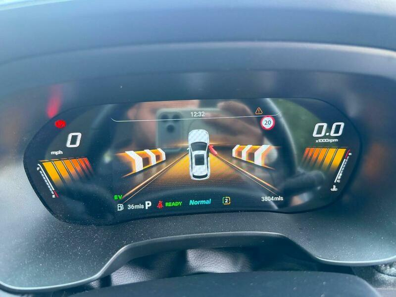 MG ZS 1.5 Hybrid Trophy Black #56