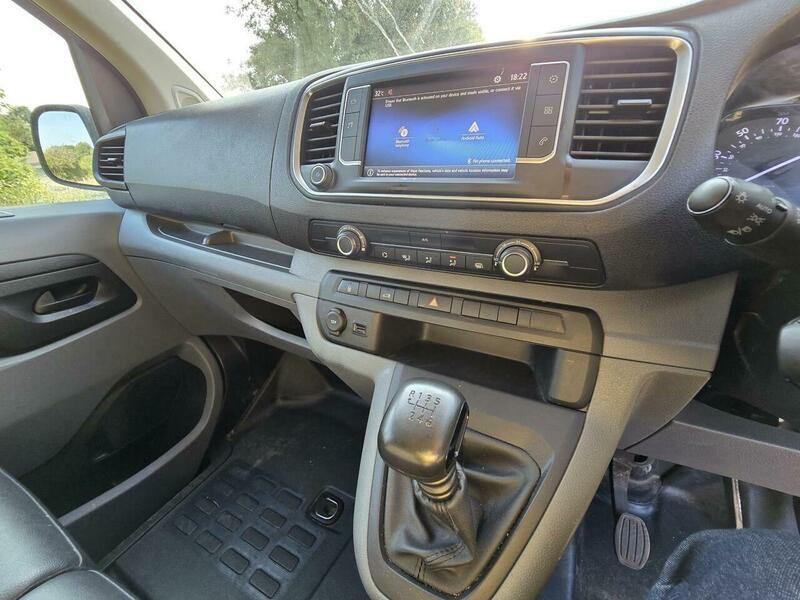 Toyota PROACE 1.5D Active Medium Panel Van Mwb Euro 6 6Dr  #44