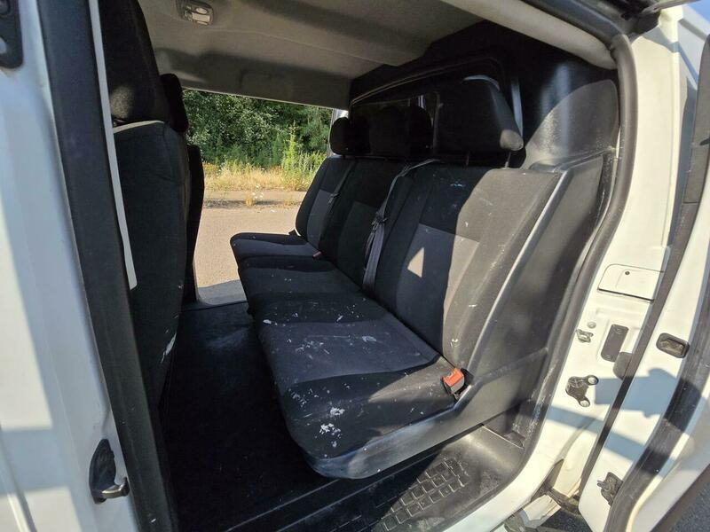 Vauxhall Vivaro 2900 1.5D 100Ps Dynamic H1 Van White #51