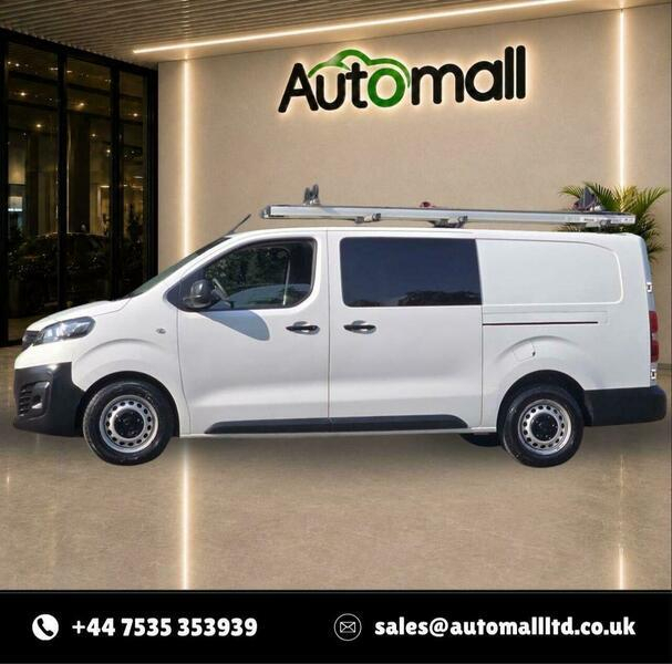 Vauxhall Vivaro 2900 1.5D 100Ps Dynamic H1 Van White #9