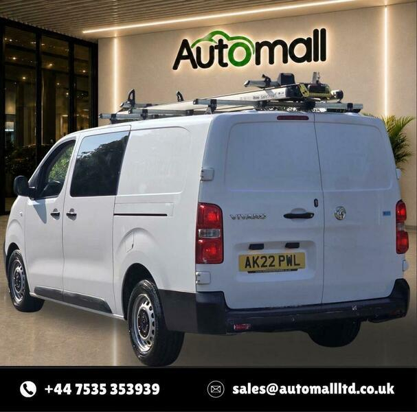 Vauxhall Vivaro 2900 1.5D 100Ps Dynamic H1 Van White #12