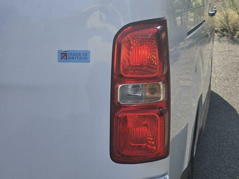 Vauxhall Vivaro 2900 1.5D 100Ps Dynamic H1 Van White #64