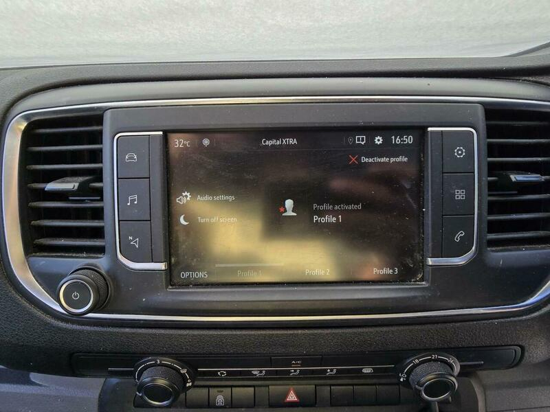Vauxhall Vivaro 2900 1.5D 100Ps Dynamic H1 Van White #41