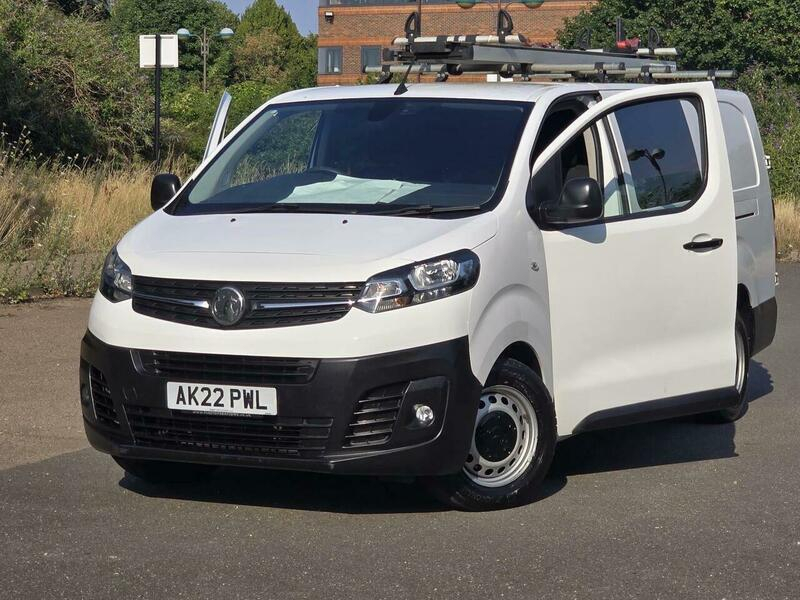 Vauxhall Vivaro 2900 1.5D 100Ps Dynamic H1 Van White #7