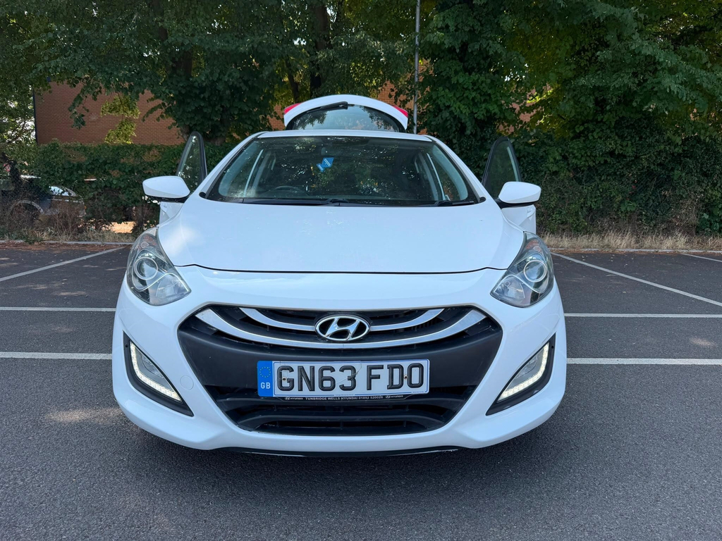 Hyundai I30 1.6 Active Crdi Grey #9