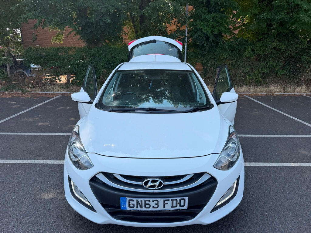 Hyundai I30 1.6 Active Crdi Grey #8